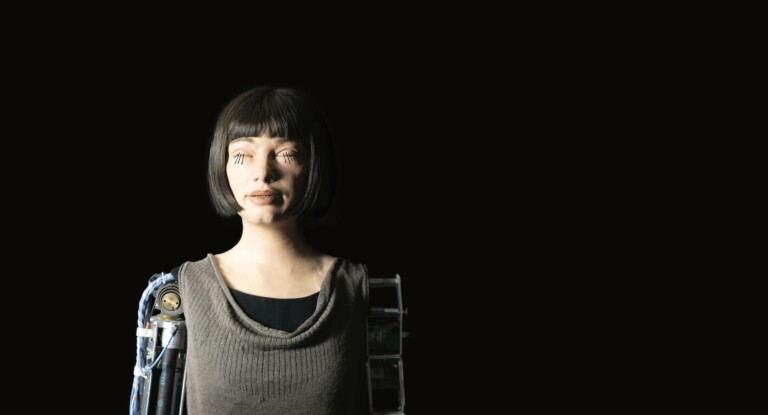 Ai-Da robot artist